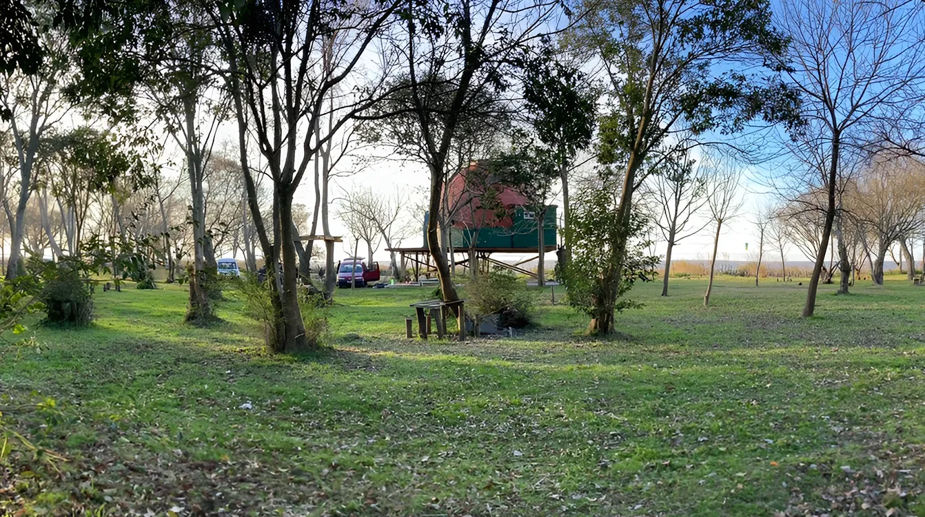 Practica de kite en el entorno de Domo del Plata